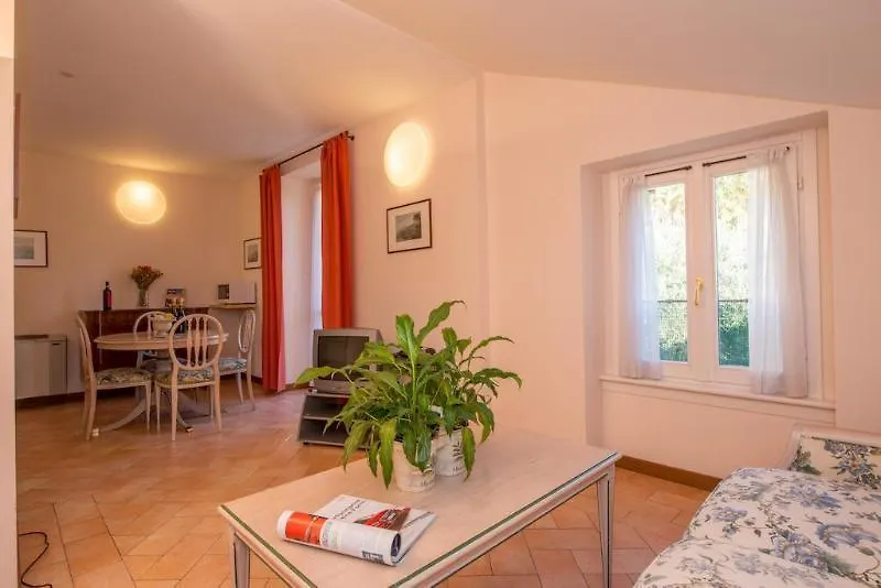 *** Aparthotel Residence La Limonera Bellagio Italy