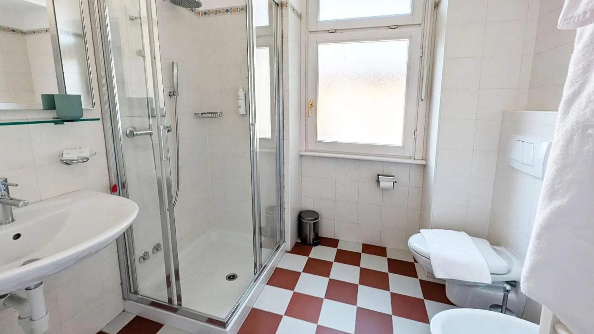 *** Aparthotel Residence La Limonera Bellagio Italy