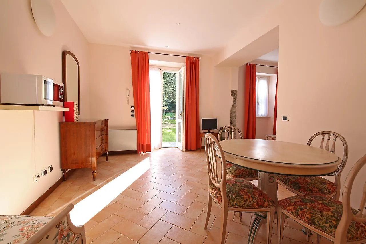 Residence La Limonera Bellagio 3*,  Italy